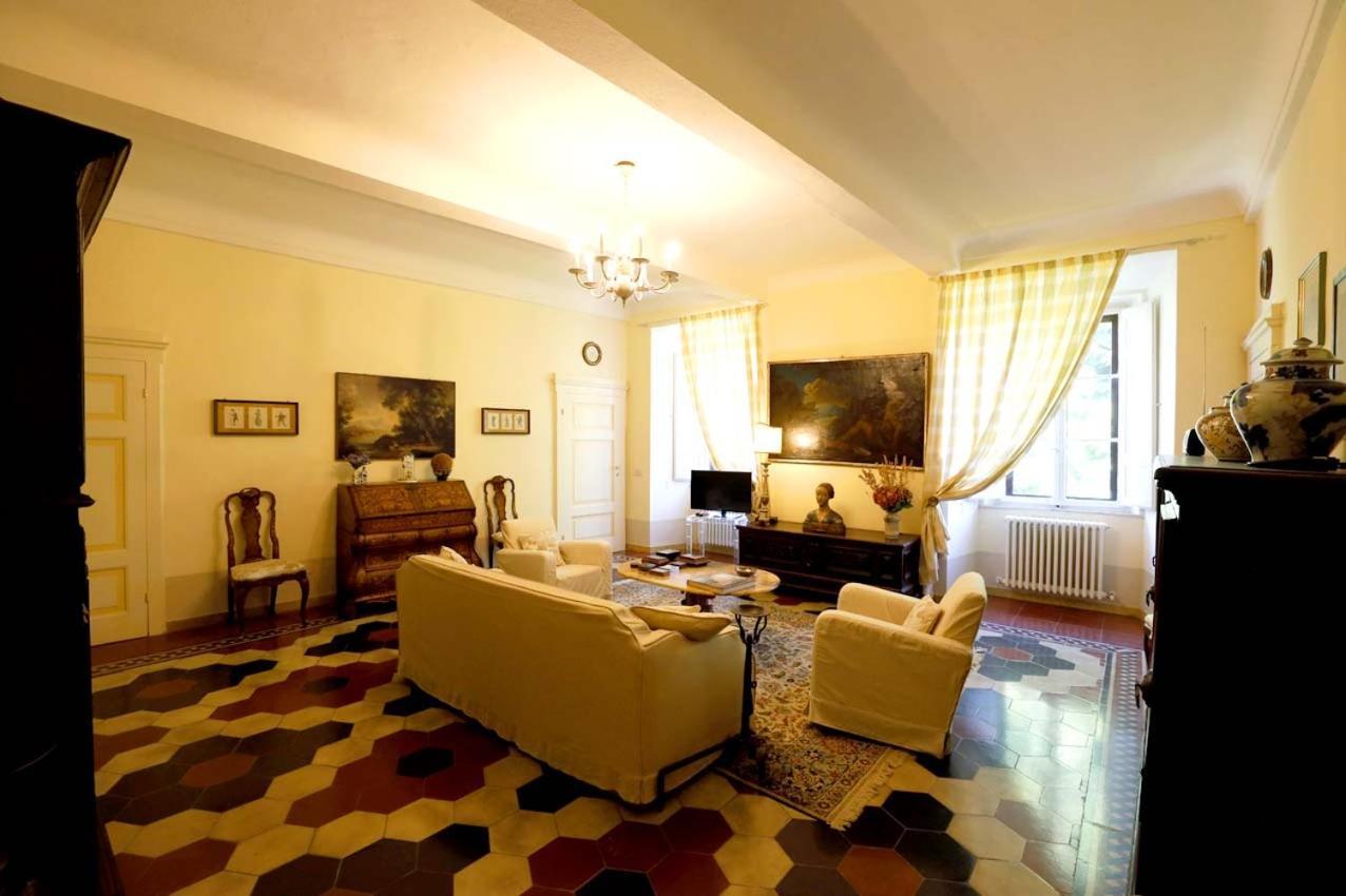 סיינה Villa La Strega מראה חיצוני תמונה